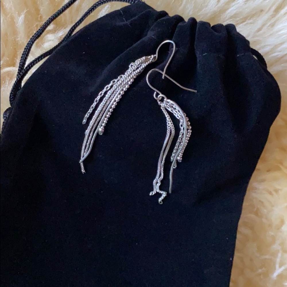 Silver strings hanging earrings